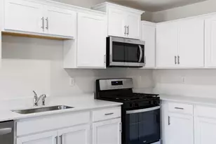 121 Bobbin Rd, Greenville, SC 29611 - Photo 16