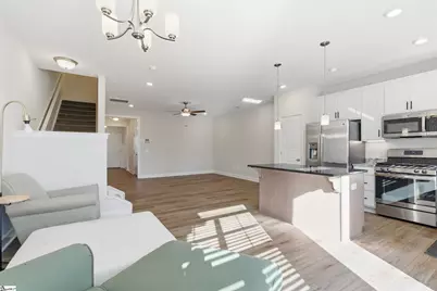 324 Hollenbeck Place, Greenville, SC 29607 - Photo 12