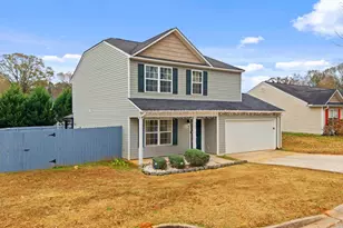 743 Cannonsburg Dr, Duncan, SC 29334 - Photo 2