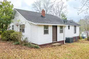 105 Grant St, Easley, SC 29640 - Photo 32