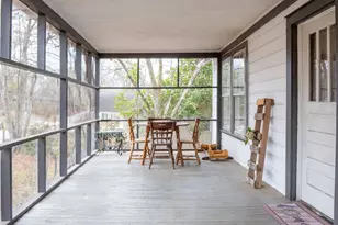 105 Grant St, Easley, SC 29640 - Photo 2