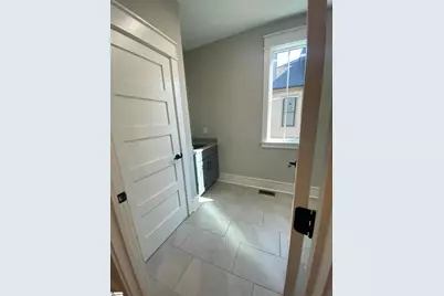 1007 Tudor Cottage Trail, Boiling Springs, SC 29316 - Photo 14