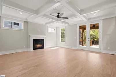 1007 Tudor Cottage Trail, Boiling Springs, SC 29316 - Photo 6