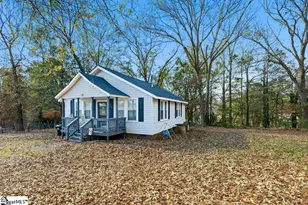 5107 Davis Cir, Anderson, SC 29625 - Photo 2