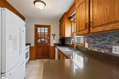 102 Huntington Court, Easley, SC 29642 - Photo 10