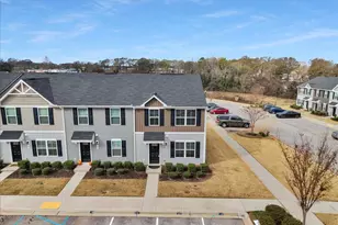 145 Fernside Ct, Greenville, SC 29617 - Photo 2