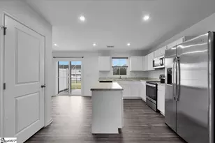 145 Fernside Ct, Greenville, SC 29617 - Photo 8