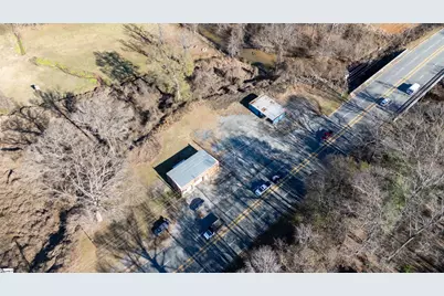2606 Geer Highway, Marietta, SC 29661 - Photo 2