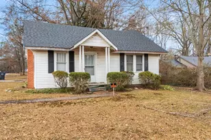 101 Love Dr, Travelers Rest, SC 29690 - Photo 4