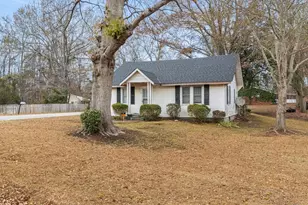 101 Love Dr, Travelers Rest, SC 29690 - Photo 2