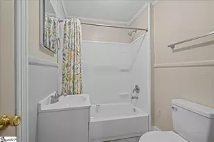 303 Drayton St, Newberry, SC 29108 - Photo 10
