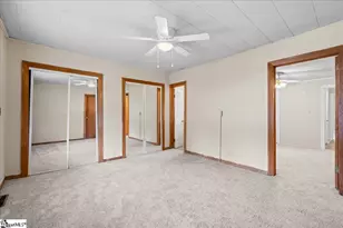 303 Drayton St, Newberry, SC 29108 - Photo 12