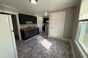 801 Perry Rd, Greenville, SC 29609 - Photo 2