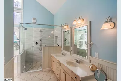 8 Dawson Road, Greenville, SC 29609 - Photo 18