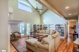 8 Dawson Rd, Greenville, SC 29609 - Photo 6