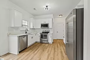 29 Golden Acre Ct, Simpsonville, SC 29681 - Photo 8