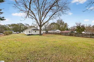 4 Caren St, Greenville, SC 29611 - Photo 32