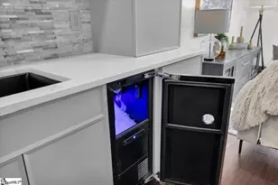 231 E Park Ave, Greenville, SC 29601 - Photo 20