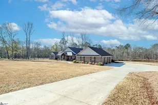 4034 Greenpond Rd, Gray Court, SC 29645 - Photo 4