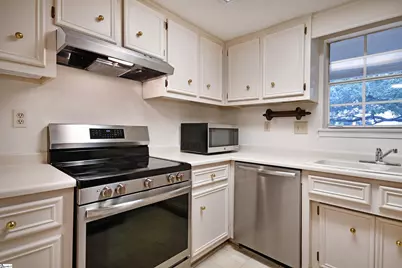 925 Cleveland Street #Unit 225, Greenville, SC 29601 - Photo 4