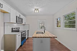 8 Lee St, Liberty, SC 29657 - Photo 12