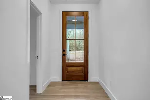 305 Willard St, Greenville, SC 29611 - Photo 4