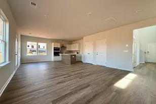 27 Wilson School St, Simpsonville, SC 29681 - Photo 6