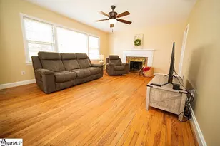 13 N Garden Cir, Greenville, SC 29615 - Photo 2