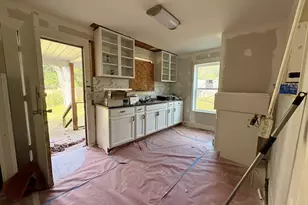 709 Crescent Ave, Spartanburg, SC 29306 - Photo 2