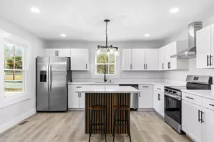 320 Carney St, Drayton, SC 29333 - Photo 4