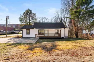 320 Carney St, Drayton, SC 29333 - Photo 34