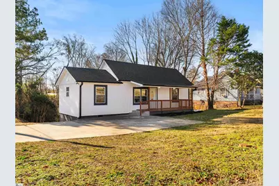 320 Carney Street, Drayton, SC 29333 - Photo 1