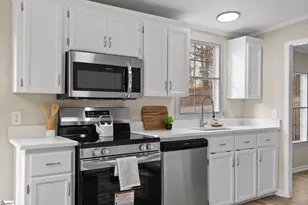 589 Club Dr, Greenville, SC 29611 - Photo 12