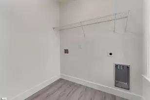 181 Dodd St, Wellford, SC 29385 - Photo 14