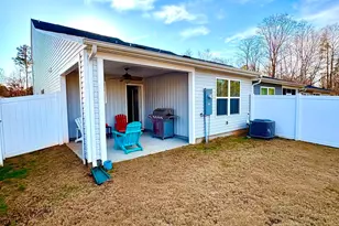 410 Hargrove Ct, Greenville, SC 29617 - Photo 6