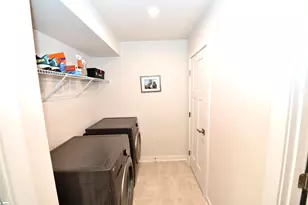 410 Hargrove Ct, Greenville, SC 29617 - Photo 12