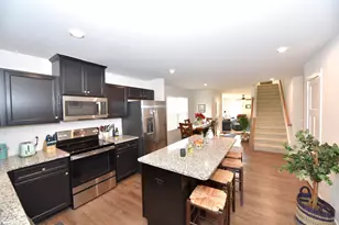 410 Hargrove Ct, Greenville, SC 29617 - Photo 16