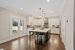 105 Inn Cir, Fountain Inn, SC 29644 - Photo 8