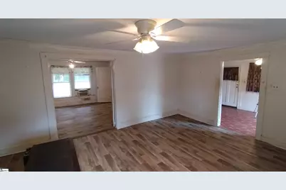 228 Circle Drive, Greenwood, SC 29646 - Photo 8