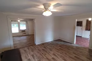 228 Circle Dr, Greenwood, SC 29646 - Photo 8