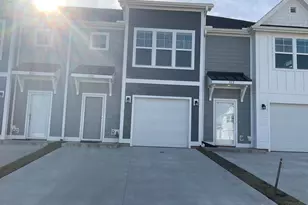 316 Lion heart Ln, Greer, SC 29651 - Photo 1