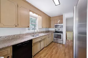 515 Kenilworth Dr, Greenville, SC 29615 - Photo 16
