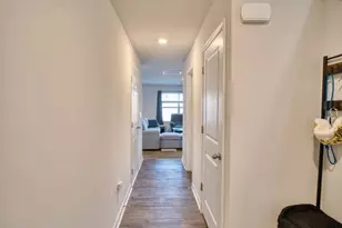 1144 S Norwhich Ln, Spartanburg, SC 29301 - Photo 6