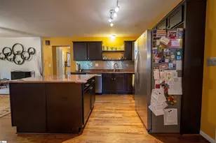 100 Blue Ridge Dr, Travelers Rest, SC 29690 - Photo 12