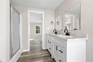 200 Country Walk Ln, Simpsonville, SC 29680 - Photo 16