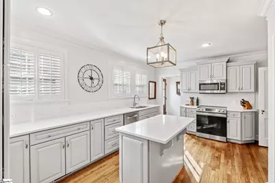 604 Crescent Avenue, Greenville, SC 29601 - Photo 12