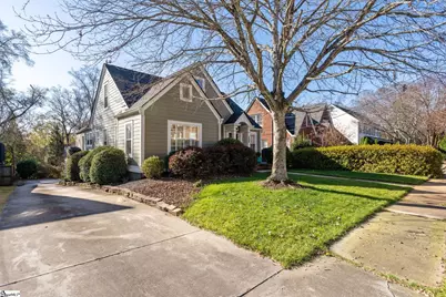 604 Crescent Avenue, Greenville, SC 29601 - Photo 2