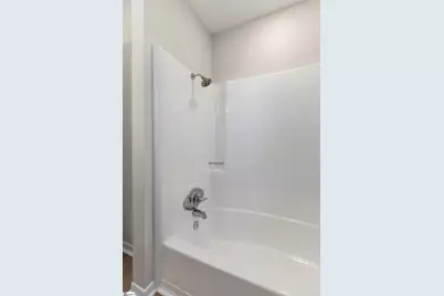 210 N Randolph Avenue, Landrum, SC 29356 - Photo 18