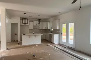 343 E Pyrenees Dr, Wellford, SC 29385 - Photo 16