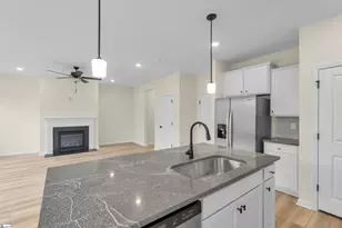 410 Ecton Pl, Greenville, SC 29605 - Photo 12